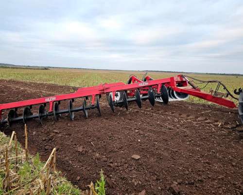 Terraceador TER 32-26 - Curvas de Nivel