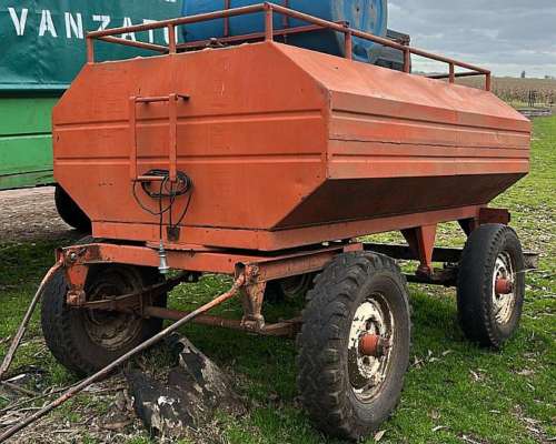Tanque 2000 Litros con Tanque de Agua