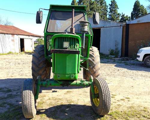 John Deere 2420 Excelente Estado