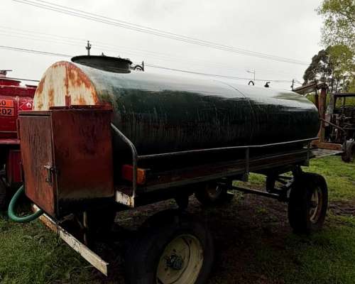 Tanque de Combustible Gentili de 2500 Lts