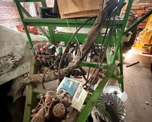 Pulverizador de Arrastre Metalfor Futur 3000 con 18 Metros