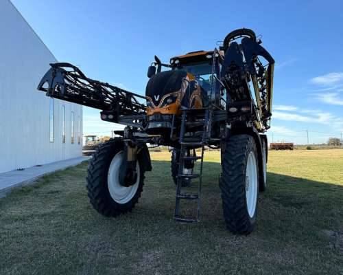 Valtra 535r Piloto y Estación Meteorológica