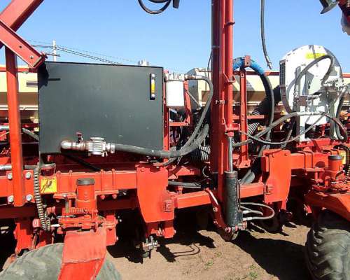 Sembradora Giorgi Usada de 18 a 52 Neumatica Doble Fertiliz