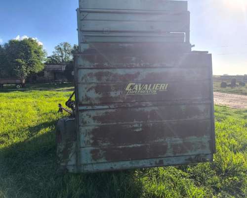 Picadora Richiger Integral C/cajon de Descarga Trasera