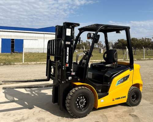 Autoelevador Eléctrico 2545 e