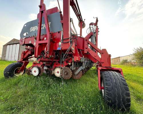 Sembradora Apache 54000 29 a 26, 15 a 52