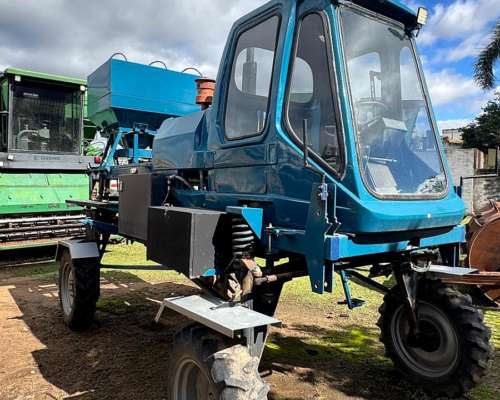 Fertilizadora Motriz Pla con Yomel 1500 Kg