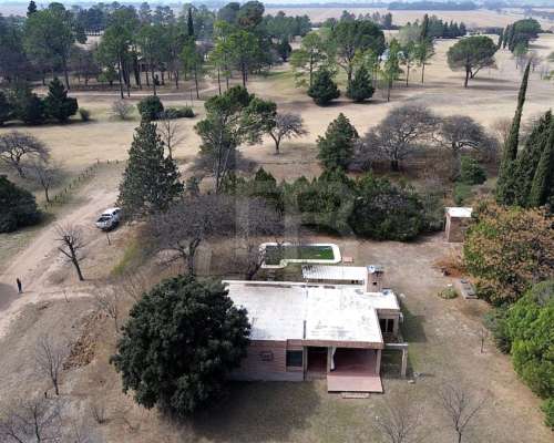 Casa en Venta 4 Dorm, Pileta y Fondo a Golf, San Miguel Golf