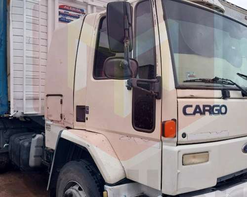 Ford Cargo 1722 Modelo 2004 y Semirremolque Sider
