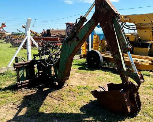 Retroexcavadora para Tractor o Tractor Pala.