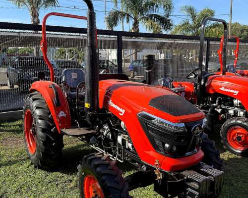 Tractor Hanomag 50 HP 4X4