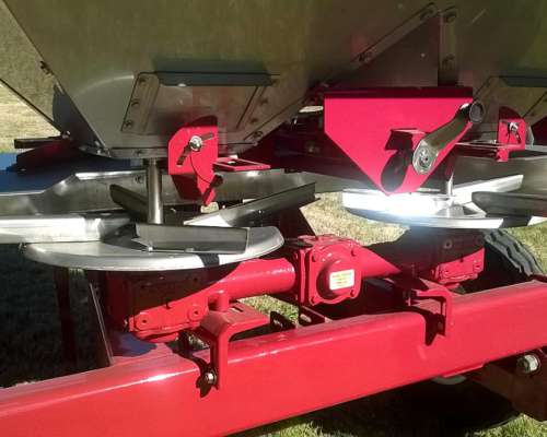 Fertilizadora Syra de Arrastre F 3000