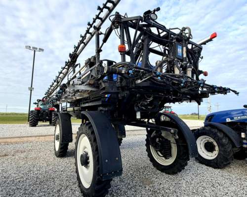 New Holland Defensor 3000 - año 2023