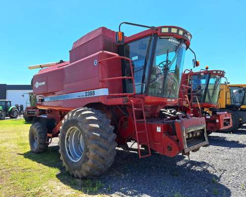Cosechadora - Case IH 2388 - año 2004 - ROD Simple - 30 Pies