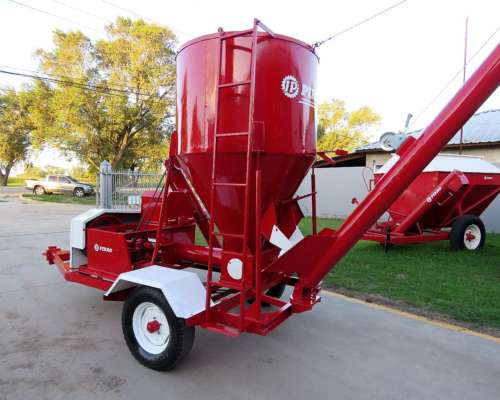 Moledora Mezcladora Distribuidor Marca Pirro Modelo JP 92-82