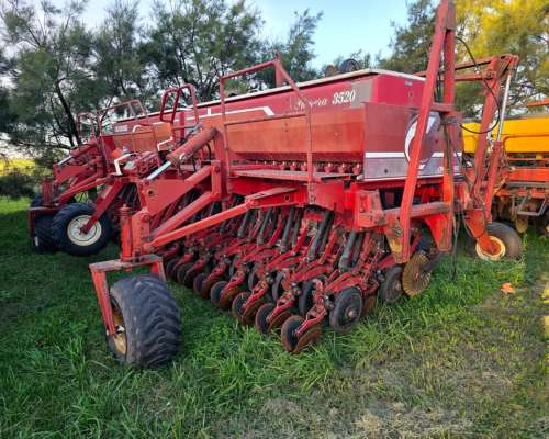 Sembradora Crucianelli Pionera Grano Fino de 35 a 20 cm