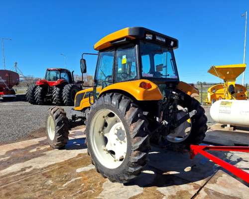 Usado - Valtra A990 - año 2023 - 4wd - Rod. Simple - Cabina