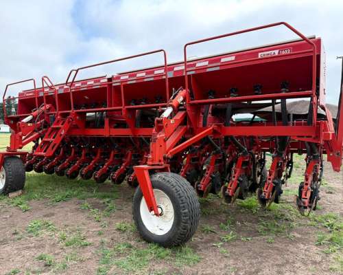 Sembradora Crucianelli Gringa 1652 Precision Planting