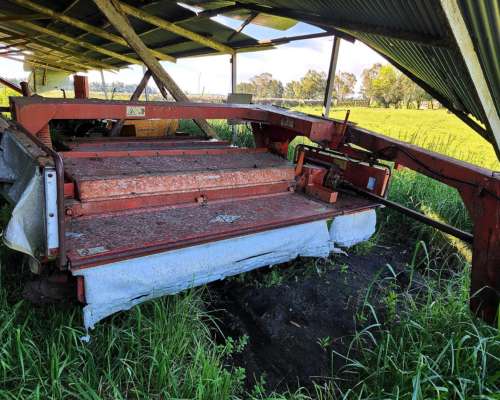 Segadora Acondicionadora Kuhn FC300