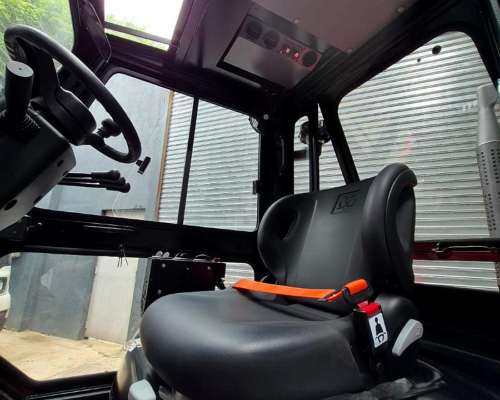 Autoelevador Diesel 4X4 Noblelift 3530 (todo Terreno)