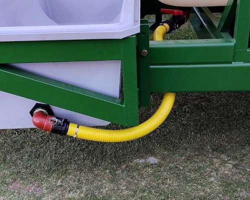 Acoplado Tanque C/bebedero Marca JAV Water Tank