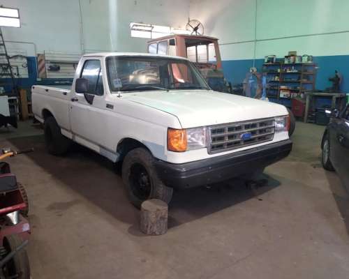 Vendo Ford F100 año 1993