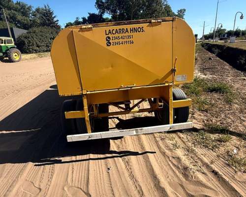 Tanque 3000litros + Baulera+ Tanque de Agua