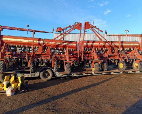Sembradora Super Walter W1770 Serie IV 43 Líneas