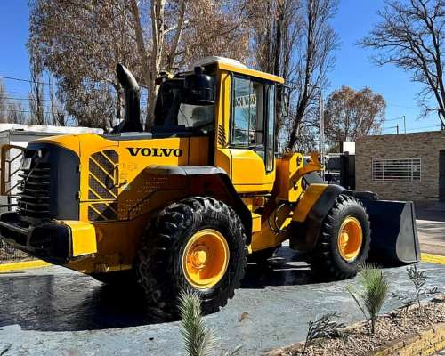 Pala Cargadora Volvo Usada NO Caterpillar 924 938 Nqnmaq