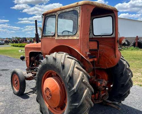 Tractor Fiat Someca 55 con Toma de Fuerza