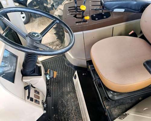 Tractor John Deere 7515