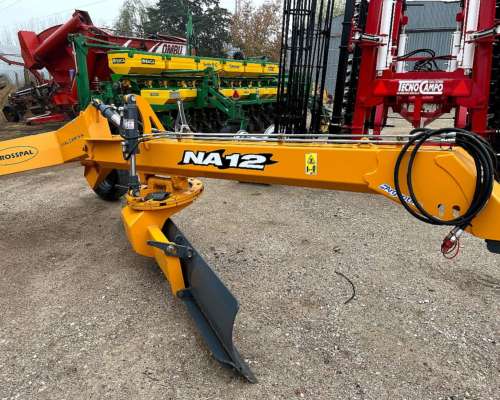 Niveladora Grospall NA 12 Completa con IVA en 10 Cheques