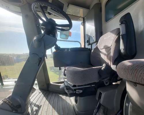 Cosechadora Challenger 660. con Draper 35 Pies