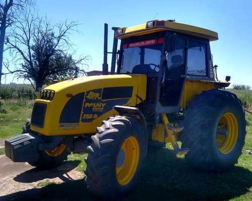 Tractor Doble Tracción Pauny 250a