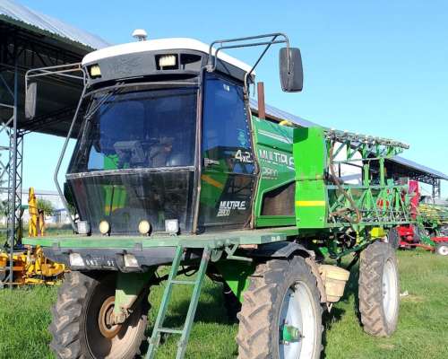 Pulverizadora Metalfor Multiple 2800