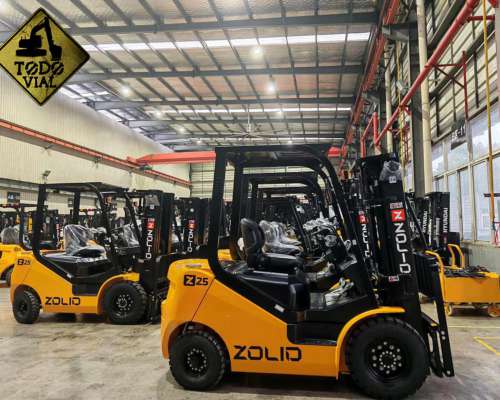 Autoelevador Zolid Z25 2.500kg T/T 4.5mt Diesel Todo Vial