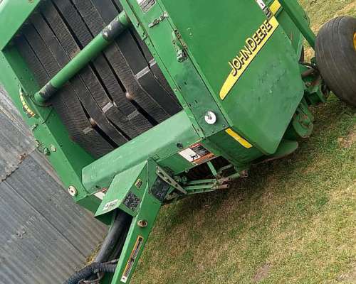 Rotoenfardadora John Deere 567 año 2008/09