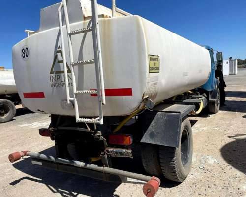 Mercedes Benz 1114/48 año 77