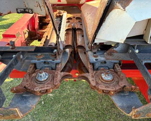 Premium 12 Surcos a 70 Cms. Reparado en Fabrica