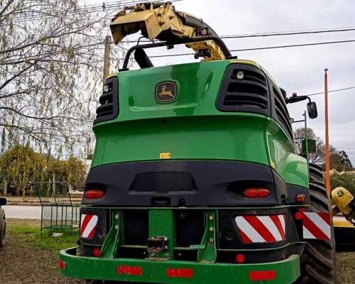 Picadora John Deere 8500i Kemper 375