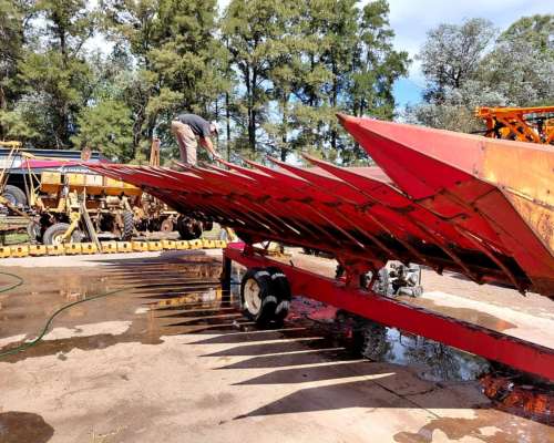 Mainero 1040, de 10/70,