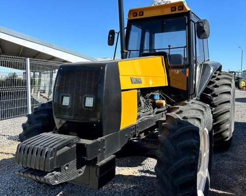 Tractor Valtra BH 140 - Unidad en muy Buen Estado