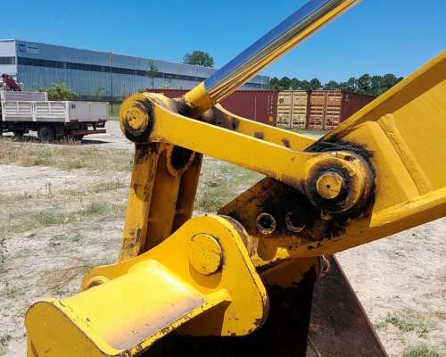 Excavadora Komatsu PC200 2006