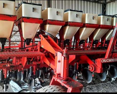 Sembradora Crucianelli Gringa IV de 12 a 52 cm