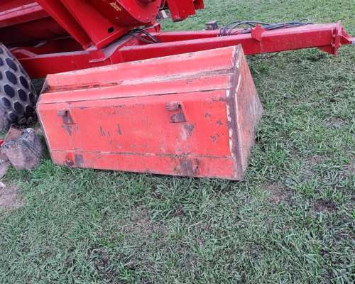 Pala para Tractor en Buen Estado