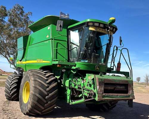 Cosechadora John Deere 9760 STS año 2004 + Drapper 35 Pies