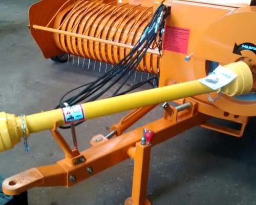 Enfardadora Pandolfi P600 S3