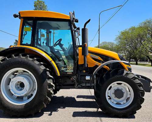 Valtra A114 - 2022 - 1° Mano - 959 Horas