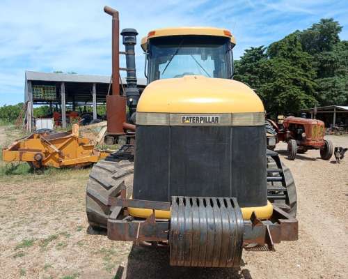 Tractor Caterpillar 65e 320 HP 18000 Hs Common Rail