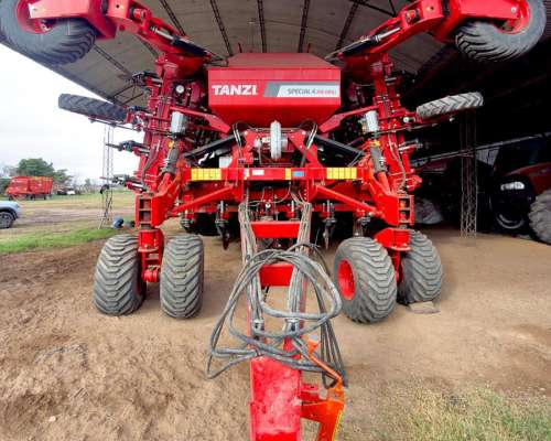 Sembradora Tanzi Special 4 15 a 52